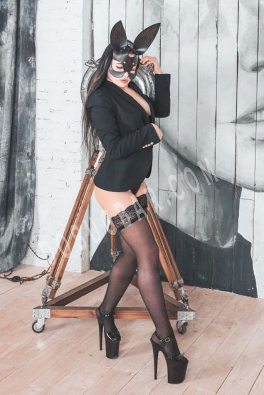 Селена, 24