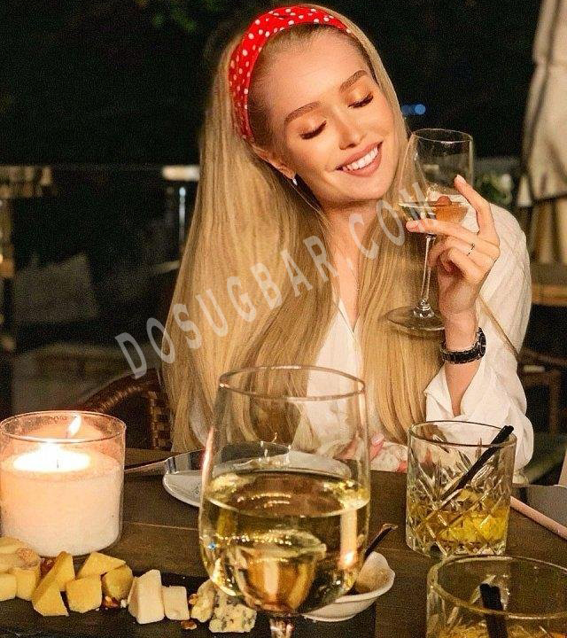 Алиса, 22