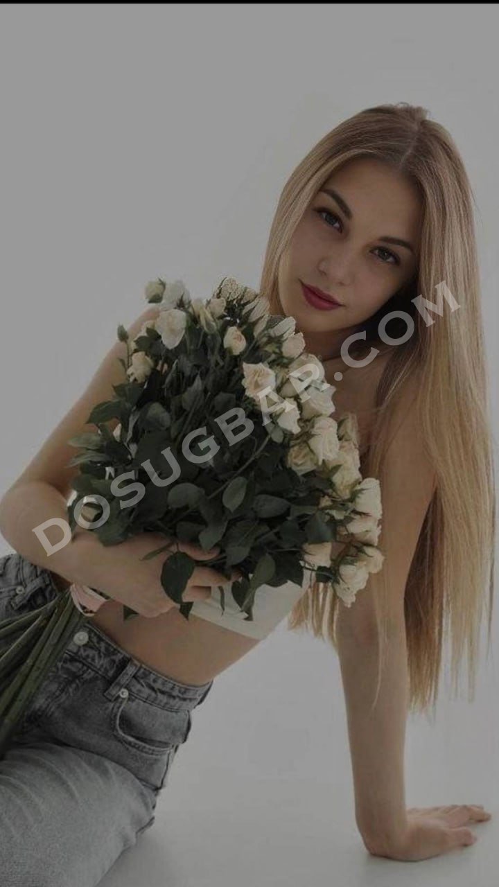 Рейчел, 23